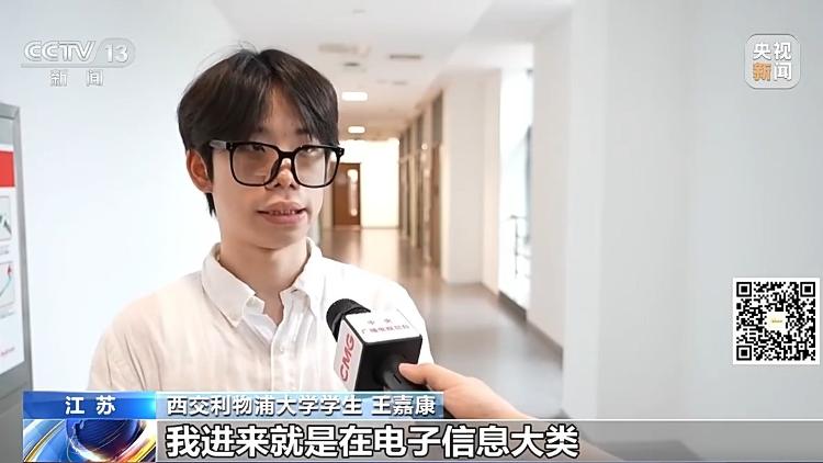 摩托罗拉Signature 27预热:首批搭载高通第六代骁龙8超级至尊版